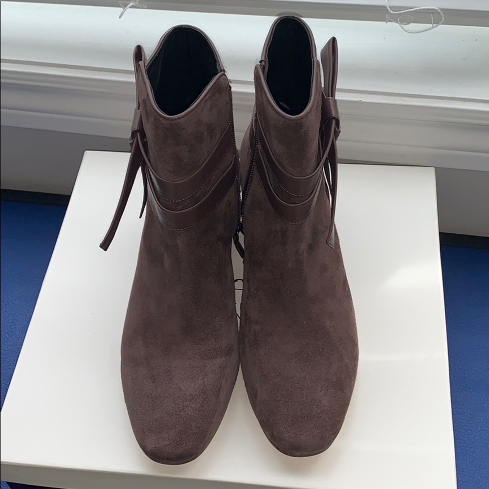 Etienne Aigner Suede Ankle Boot - Picture 6 of 10